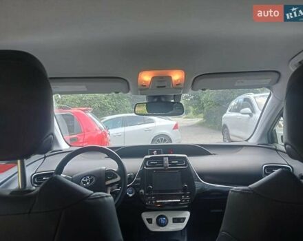 Серый Тойота Приус, объемом двигателя 1.8 л и пробегом 187 тыс. км за 17300 $, фото 10 на Automoto.ua