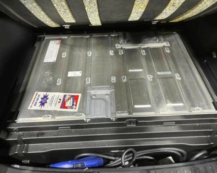 Серый Тойота Приус, объемом двигателя 1.8 л и пробегом 125 тыс. км за 13500 $, фото 2 на Automoto.ua