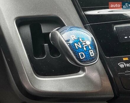 Серый Тойота Приус, объемом двигателя 1.8 л и пробегом 122 тыс. км за 15490 $, фото 14 на Automoto.ua