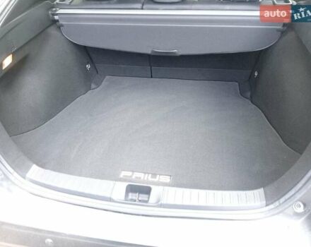 Серый Тойота Приус, объемом двигателя 1.8 л и пробегом 187 тыс. км за 17300 $, фото 6 на Automoto.ua