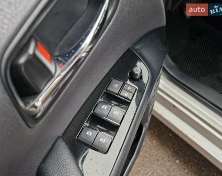 Серый Тойота Приус, объемом двигателя 1.8 л и пробегом 103 тыс. км за 17800 $, фото 15 на Automoto.ua