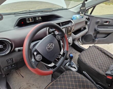 Серый Тойота Приус, объемом двигателя 1.5 л и пробегом 88 тыс. км за 12500 $, фото 14 на Automoto.ua