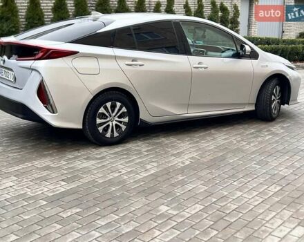 Серый Тойота Приус, объемом двигателя 1.8 л и пробегом 110 тыс. км за 19499 $, фото 6 на Automoto.ua