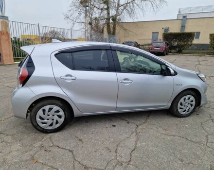 Серый Тойота Приус, объемом двигателя 1.5 л и пробегом 88 тыс. км за 12500 $, фото 8 на Automoto.ua