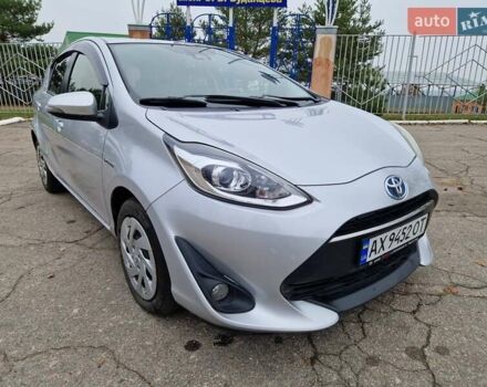 Серый Тойота Приус, объемом двигателя 1.5 л и пробегом 88 тыс. км за 12500 $, фото 1 на Automoto.ua