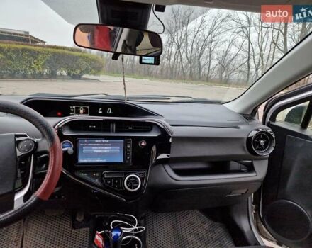 Серый Тойота Приус, объемом двигателя 1.5 л и пробегом 88 тыс. км за 12500 $, фото 18 на Automoto.ua