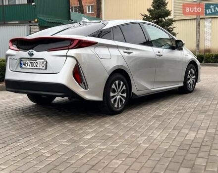 Серый Тойота Приус, объемом двигателя 1.8 л и пробегом 110 тыс. км за 19499 $, фото 1 на Automoto.ua