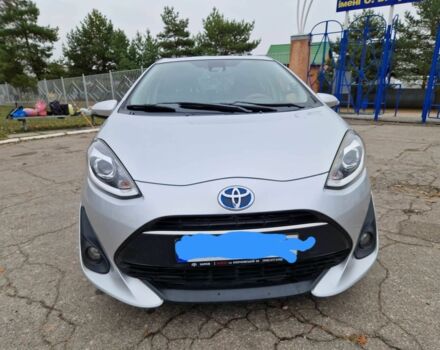 Серый Тойота Приус, объемом двигателя 1.5 л и пробегом 88 тыс. км за 12500 $, фото 1 на Automoto.ua