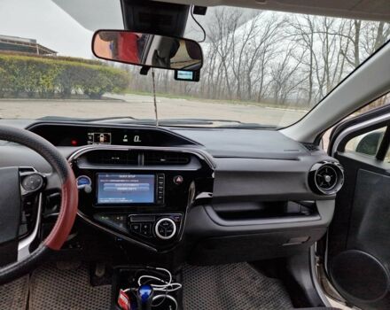 Серый Тойота Приус, объемом двигателя 1.5 л и пробегом 88 тыс. км за 12500 $, фото 22 на Automoto.ua