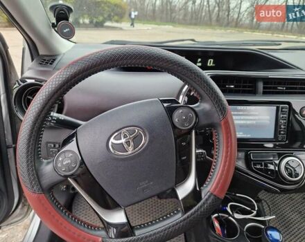 Серый Тойота Приус, объемом двигателя 1.5 л и пробегом 88 тыс. км за 12500 $, фото 17 на Automoto.ua