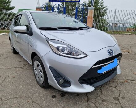 Серый Тойота Приус, объемом двигателя 1.5 л и пробегом 88 тыс. км за 12500 $, фото 2 на Automoto.ua