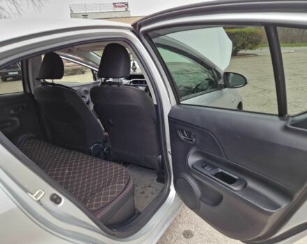 Серый Тойота Приус, объемом двигателя 1.5 л и пробегом 88 тыс. км за 12500 $, фото 12 на Automoto.ua