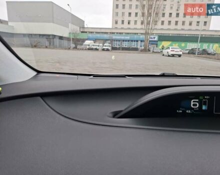 Серый Тойота Приус, объемом двигателя 1.8 л и пробегом 147 тыс. км за 20900 $, фото 23 на Automoto.ua