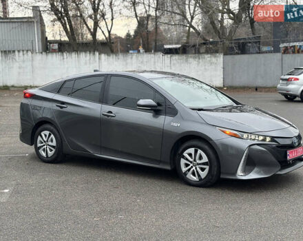 Серый Тойота Приус, объемом двигателя 1.8 л и пробегом 118 тыс. км за 20400 $, фото 4 на Automoto.ua