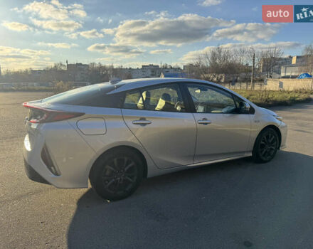 Сірий Тойота Пріус, об'ємом двигуна 1.8 л та пробігом 80 тис. км за 19900 $, фото 5 на Automoto.ua