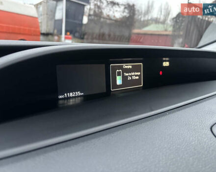 Серый Тойота Приус, объемом двигателя 1.8 л и пробегом 118 тыс. км за 20400 $, фото 32 на Automoto.ua