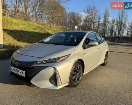 Сірий Тойота Пріус, об'ємом двигуна 1.8 л та пробігом 80 тис. км за 19900 $, фото 9 на Automoto.ua