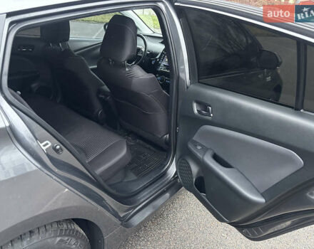 Серый Тойота Приус, объемом двигателя 1.8 л и пробегом 118 тыс. км за 20400 $, фото 24 на Automoto.ua