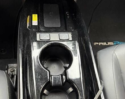 Сірий Тойота Пріус, об'ємом двигуна 1.8 л та пробігом 81 тис. км за 20900 $, фото 10 на Automoto.ua