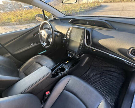 Сірий Тойота Пріус, об'ємом двигуна 1.8 л та пробігом 80 тис. км за 19900 $, фото 12 на Automoto.ua