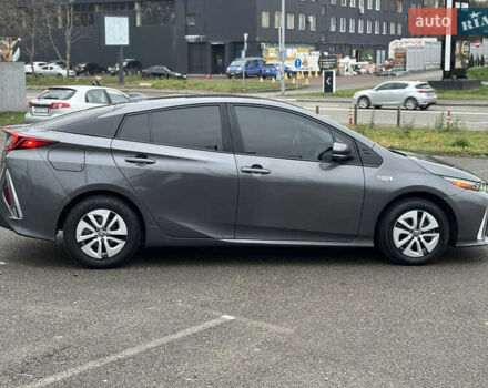 Серый Тойота Приус, объемом двигателя 1.8 л и пробегом 118 тыс. км за 20400 $, фото 6 на Automoto.ua