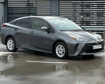 Сірий Тойота Пріус, об'ємом двигуна 1.8 л та пробігом 165 тис. км за 18800 $, фото 4 на Automoto.ua