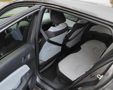 Серый Тойота Приус, объемом двигателя 1.8 л и пробегом 51 тыс. км за 20500 $, фото 29 на Automoto.ua