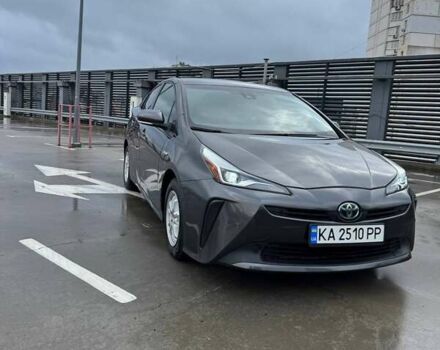 Сірий Тойота Пріус, об'ємом двигуна 1.8 л та пробігом 165 тис. км за 18800 $, фото 3 на Automoto.ua