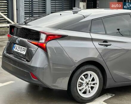 Сірий Тойота Пріус, об'ємом двигуна 1.8 л та пробігом 165 тис. км за 18800 $, фото 23 на Automoto.ua