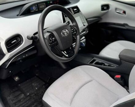 Сірий Тойота Пріус, об'ємом двигуна 1.8 л та пробігом 165 тис. км за 18800 $, фото 24 на Automoto.ua