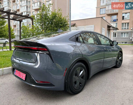 Серый Тойота Приус, объемом двигателя 2 л и пробегом 3 тыс. км за 25998 $, фото 1 на Automoto.ua