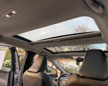 Серый Тойота Приус, объемом двигателя 2 л и пробегом 9 тыс. км за 10500 $, фото 13 на Automoto.ua