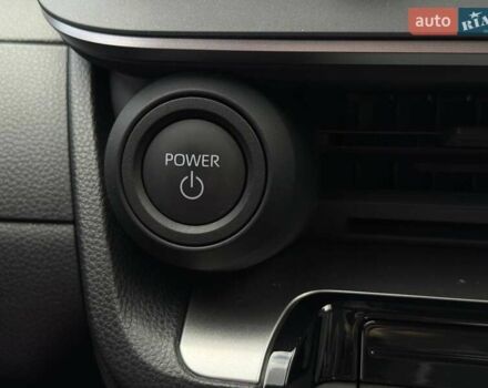 Сірий Тойота Пріус, об'ємом двигуна 1.8 л та пробігом 20 тис. км за 24500 $, фото 35 на Automoto.ua