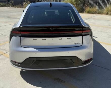 Серый Тойота Приус, объемом двигателя 2 л и пробегом 19 тыс. км за 14500 $, фото 5 на Automoto.ua