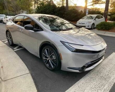 Серый Тойота Приус, объемом двигателя 2 л и пробегом 9 тыс. км за 10500 $, фото 4 на Automoto.ua