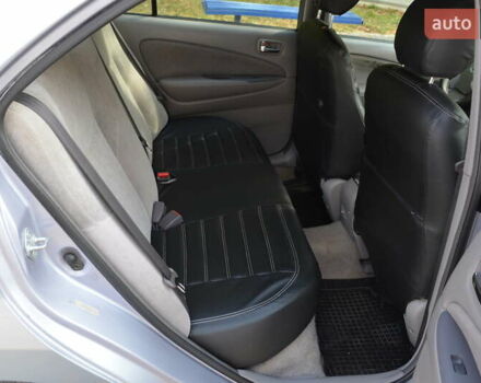 Серый Тойота Приус, объемом двигателя 1.5 л и пробегом 264 тыс. км за 4000 $, фото 12 на Automoto.ua