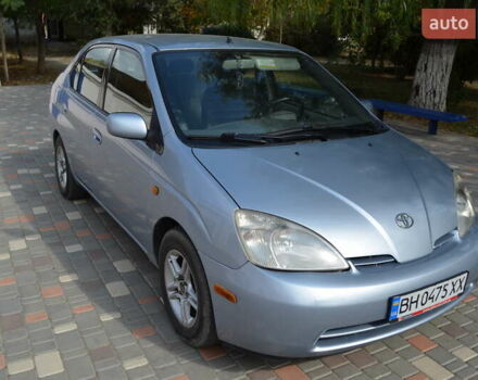 Серый Тойота Приус, объемом двигателя 1.5 л и пробегом 264 тыс. км за 4000 $, фото 2 на Automoto.ua
