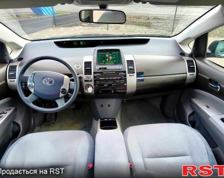 Серый Тойота Приус, объемом двигателя 1.5 л и пробегом 163 тыс. км за 7900 $, фото 11 на Automoto.ua