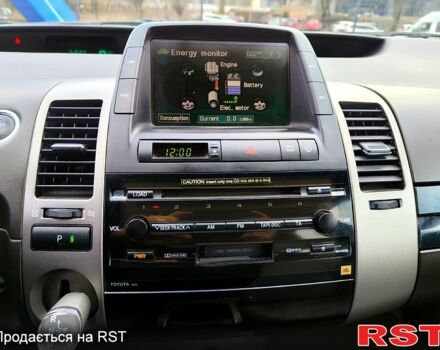 Серый Тойота Приус, объемом двигателя 1.5 л и пробегом 163 тыс. км за 7900 $, фото 13 на Automoto.ua