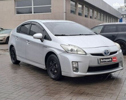 Серый Тойота Приус, объемом двигателя 1.8 л и пробегом 420 тыс. км за 9190 $, фото 2 на Automoto.ua