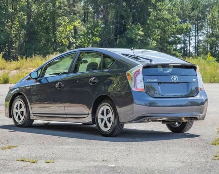 Серый Тойота Приус, объемом двигателя 1.8 л и пробегом 71 тыс. км за 8700 $, фото 5 на Automoto.ua