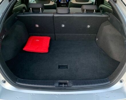 Серый Тойота Приус, объемом двигателя 1.8 л и пробегом 160 тыс. км за 8600 $, фото 4 на Automoto.ua