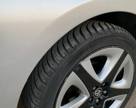 Серый Тойота Приус, объемом двигателя 1.8 л и пробегом 160 тыс. км за 8600 $, фото 13 на Automoto.ua