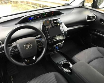 Серый Тойота Приус, объемом двигателя 0 л и пробегом 87 тыс. км за 12600 $, фото 2 на Automoto.ua