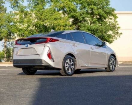 Тойота Приус 2019 в Днепре (Днепропетровске) на Automoto.ua Серый Тойота Приус, объемом двигателя 1.8 л и пробегом 49 тыс. км за 4600 $, фото 7 на Automoto.ua