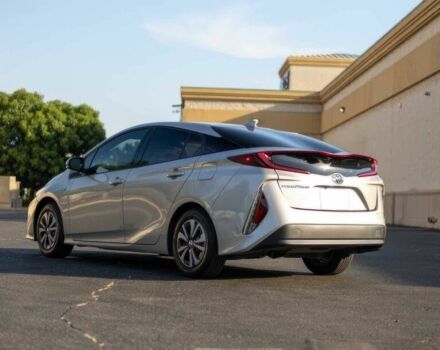 Тойота Приус 2019 в Днепре (Днепропетровске) на Automoto.ua Серый Тойота Приус, объемом двигателя 1.8 л и пробегом 49 тыс. км за 4600 $, фото 5 на Automoto.ua