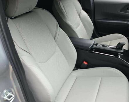 Серый Тойота Приус, объемом двигателя 0 л и пробегом 31 тыс. км за 19800 $, фото 7 на Automoto.ua