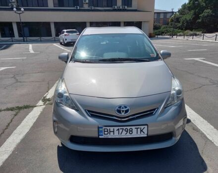 Серый Тойота Приус, объемом двигателя 1.8 л и пробегом 225 тыс. км за 254 $, фото 1 на Automoto.ua