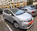 Серый Тойота Приус, объемом двигателя 0 л и пробегом 160 тыс. км за 13000 $, фото 1 на Automoto.ua