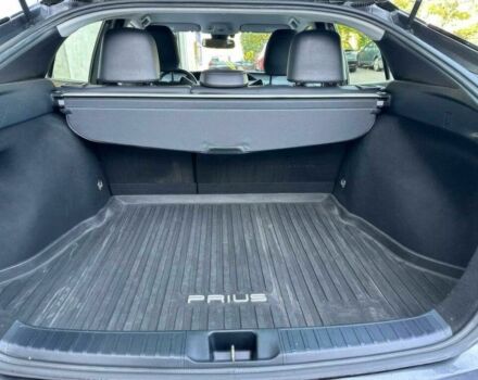 Тойота Приус 2018 в Черновцах на Automoto.ua Серый Тойота Приус, объемом двигателя 1.8 л и пробегом 36 тыс. км за 8000 $, фото 9 на Automoto.ua